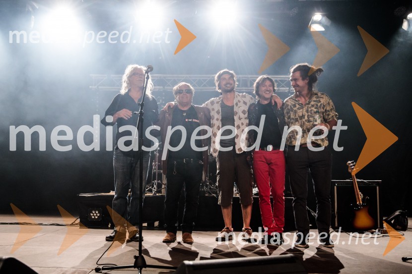   Igor Leonardi, glasbenik;  Peter Lovšin - Pero, pevec;  Julijan Erič, glasbenik, Prismojeni profesorji bluesa;  Rihard Bandelj - Riki, mojster poslikave telesa;  ... Pero Lovšin in novinarska konferenca o Zero waste strategiji Komunale Kranj