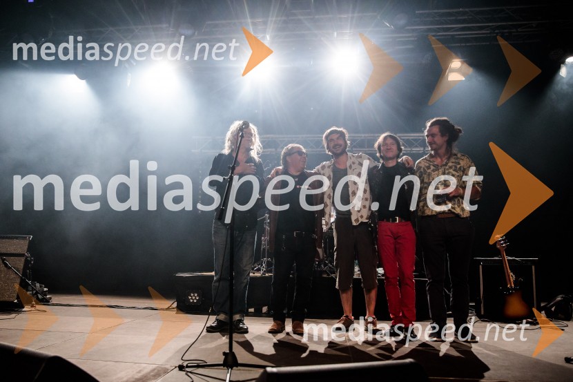   Igor Leonardi, glasbenik;  Peter Lovšin - Pero, pevec;  Julijan Erič, glasbenik, Prismojeni profesorji bluesa;  Rihard Bandelj - Riki, mojster poslikave telesa;  ... Pero Lovšin in novinarska konferenca o Zero waste strategiji Komunale Kranj