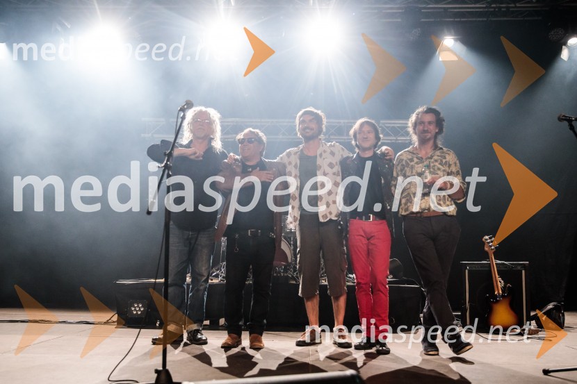   Igor Leonardi, glasbenik;  Peter Lovšin - Pero, pevec;  Julijan Erič, glasbenik, Prismojeni profesorji bluesa;  Rihard Bandelj - Riki, mojster poslikave telesa;  ... Pero Lovšin in novinarska konferenca o Zero waste strategiji Komunale Kranj