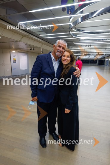  ... ;  Živa Ploj Peršuh, dirigentkaSimfonični orkester Radia ORF Dunaj, Festival Ljubljana 2021