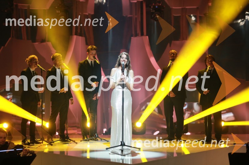  Maša But, skupina VudlenderijRaiven je zmagovalka slovenske popevke 2021