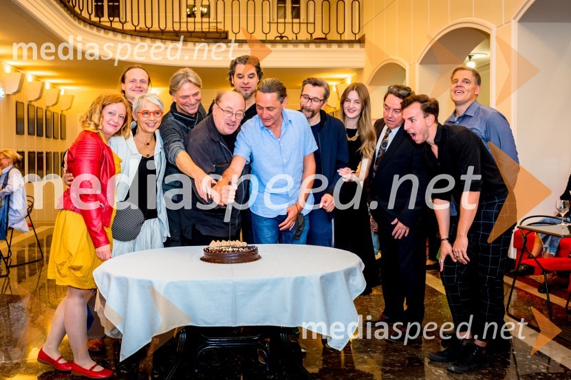 mag. Tina Kosi, upravnica SLG Celje;  Alja Predan, dramaturginja SLG Celje, nekdanja umetniška direktorica Festivala Borštnikovo srečanje;  Gojmir Lešnjak Gojc, igralec;  Aljoša Koltak, igralecPravi heroji, premiera SLG Celje