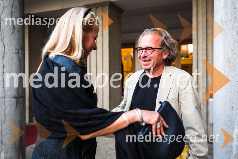  Tatjana Doma, dramaturginja SLG Celje;  Jaša Jamnik, igralec in režiserPravi heroji, premiera SLG Celje