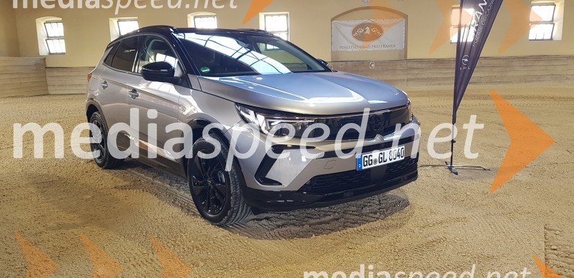 Opel Grandland, slovenska predstavitev